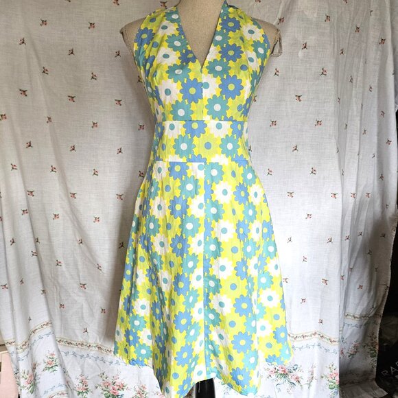 Size S Cotton Floral Halter Dress Yellow - Picture 2 of 9